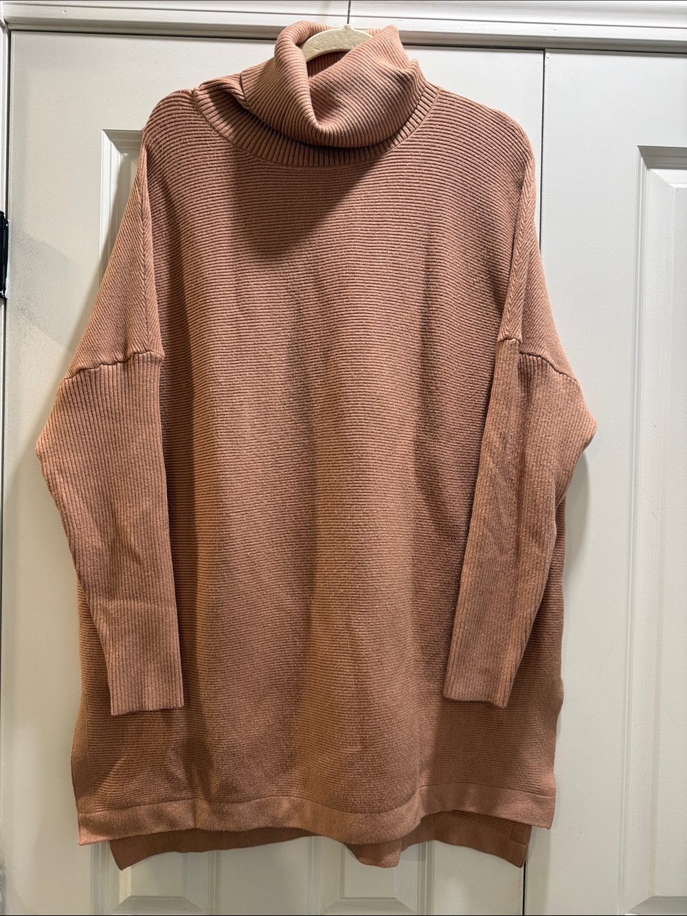 Oversized Turtleneck Sweater - tan